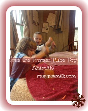 free the animal tube toys